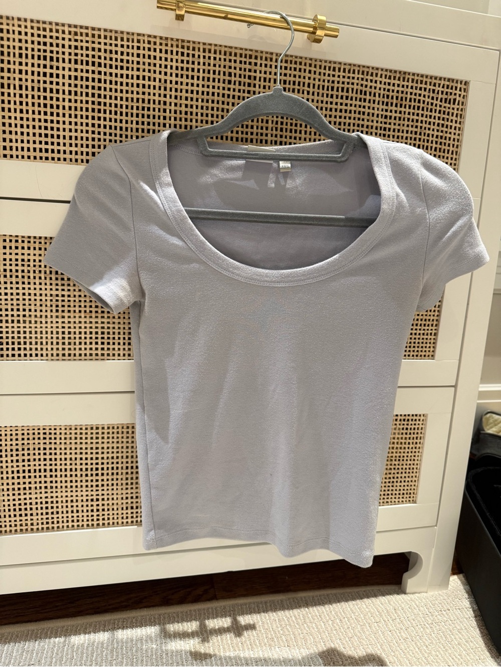 Sunday Best Light Gray Scoop Neck Short Sleeve Tee